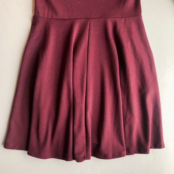 NWT Forever 21 Burgundy Skater Dress - Picture 5 of 7